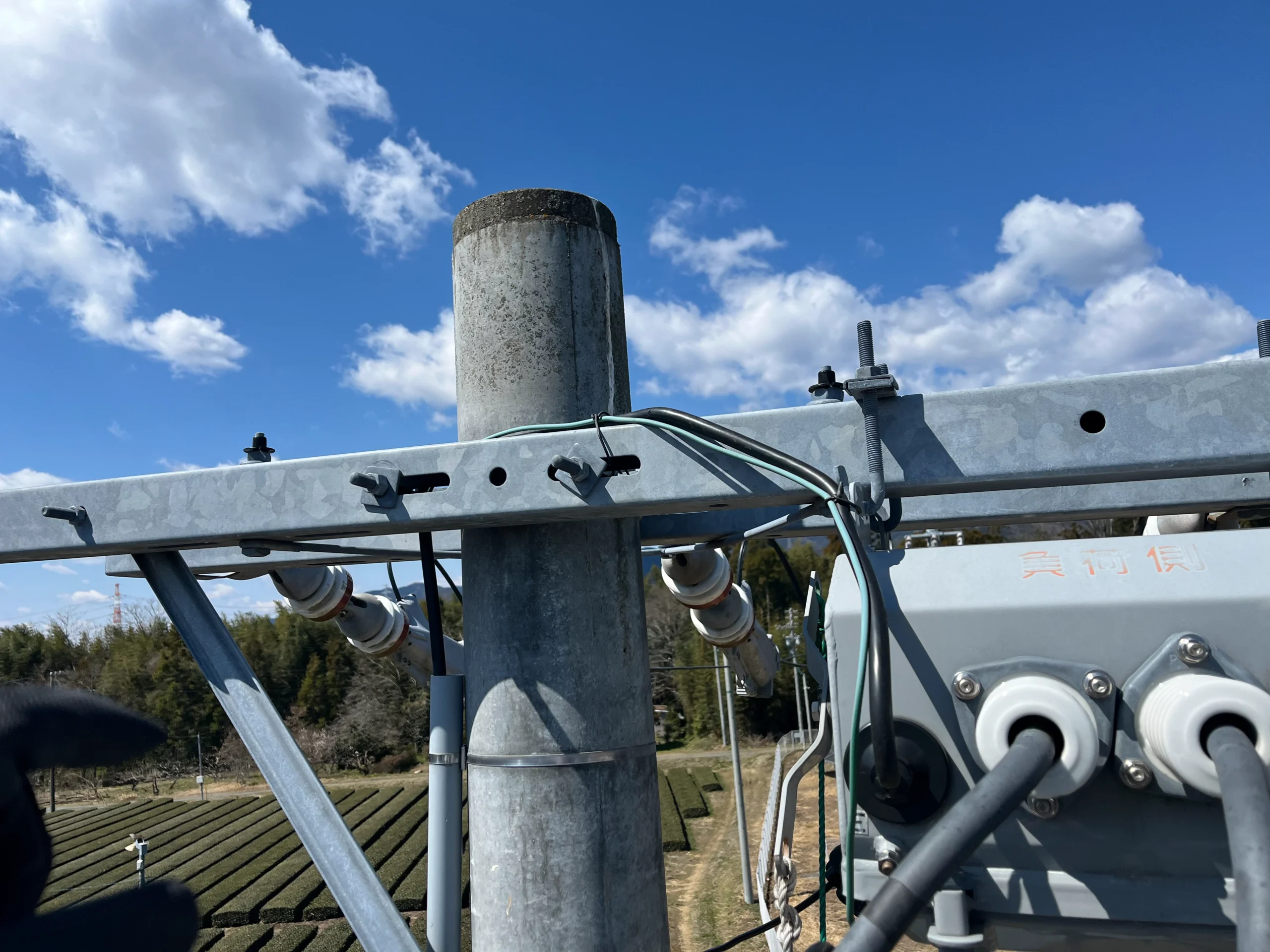 電柱の建柱・ＰＡＳ取付交換の写真画像２