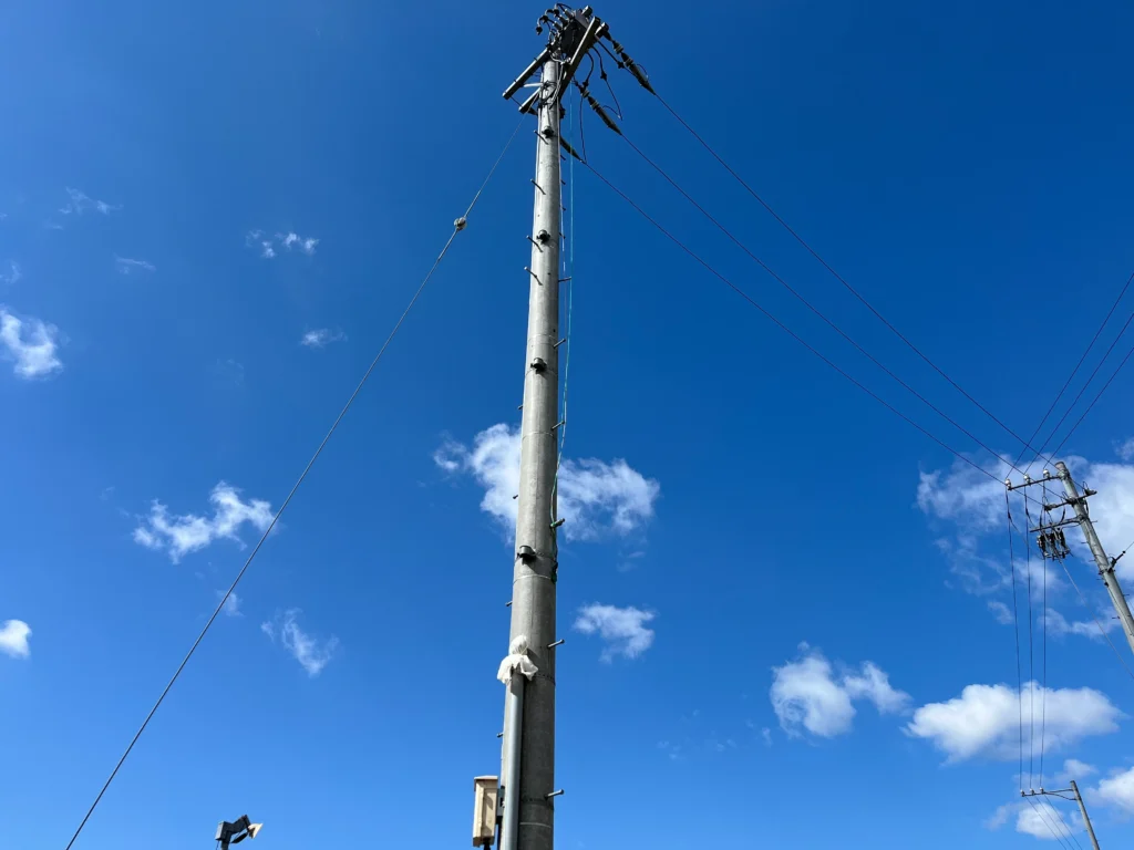 電柱の建柱・ＰＡＳ取付交換の写真画像４
